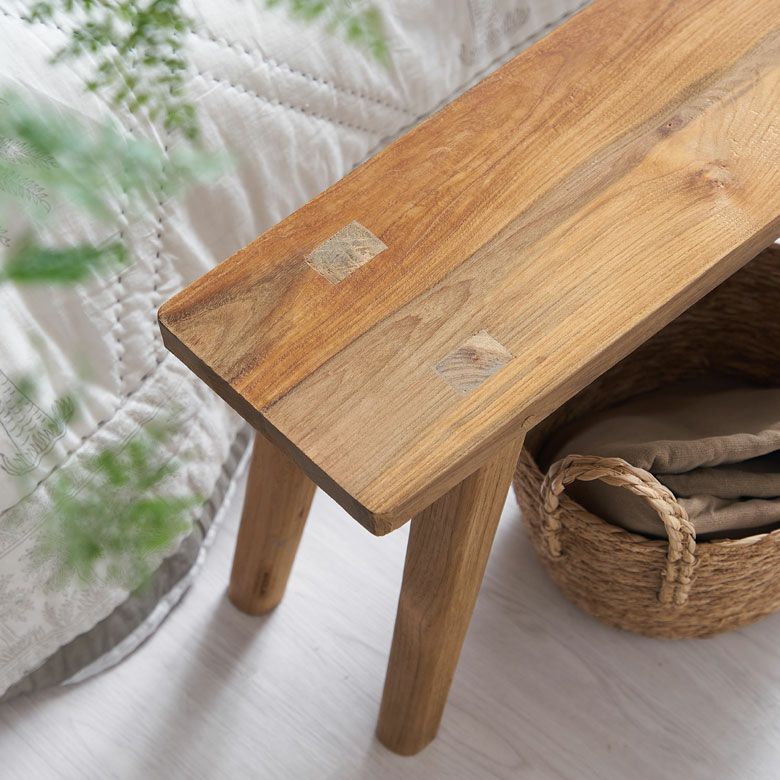 無垢の一枚板から作られた、価値のあるアイテム