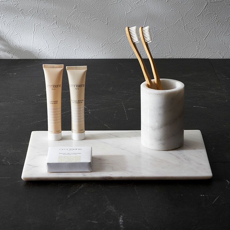 生活感のある洗面アイテムも、まるでデコレーションのよう