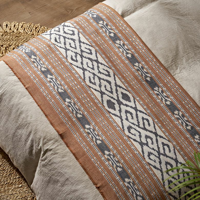 アジアンリゾートインテリアには欠かせない装飾品