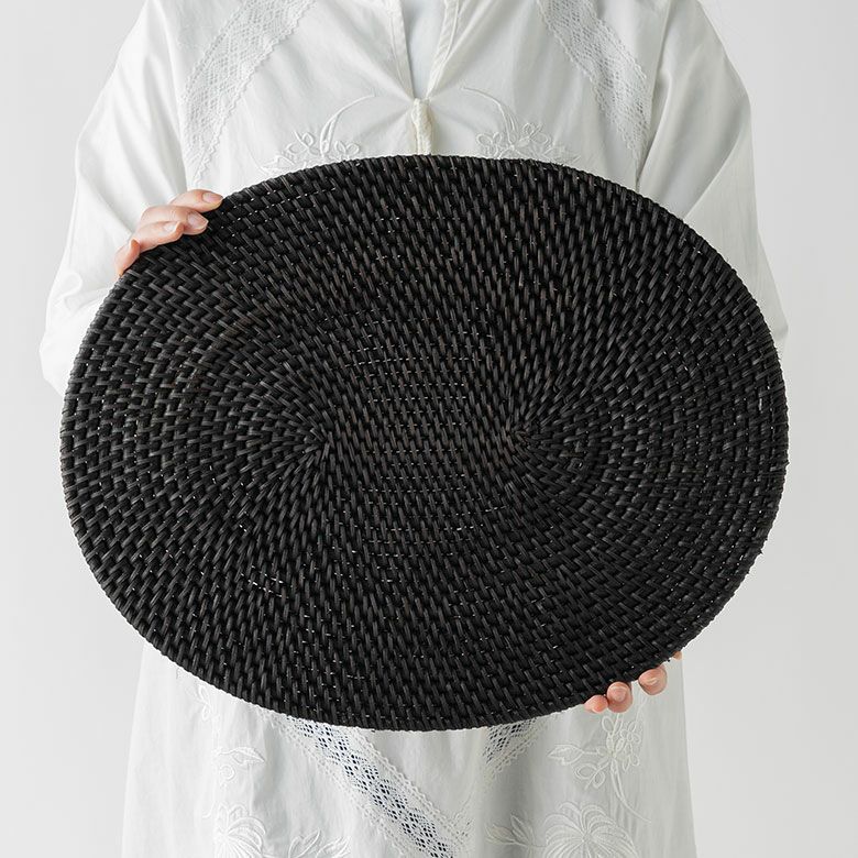 ブラックのランチョンマット